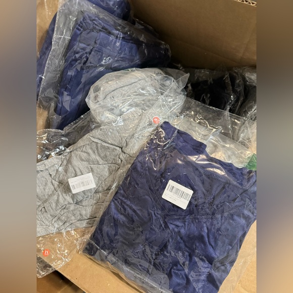 Super soft shirt+short pajama set/ Brand New with packaging - Picture 6 of 7